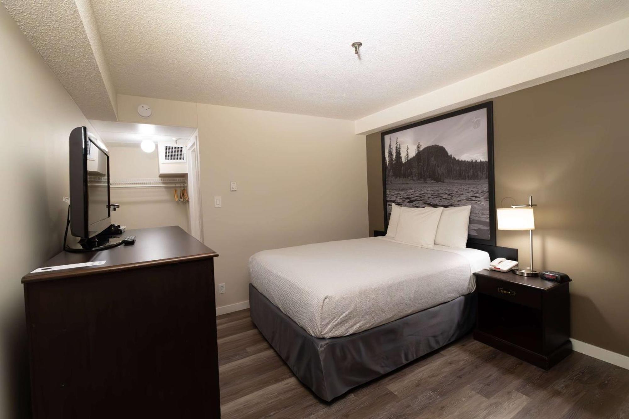 Hotel Super 8 By Wyndham George Prince George