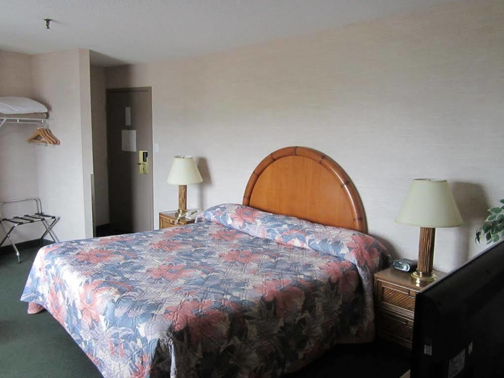 Super 8 By Wyndham George 4* Prince George